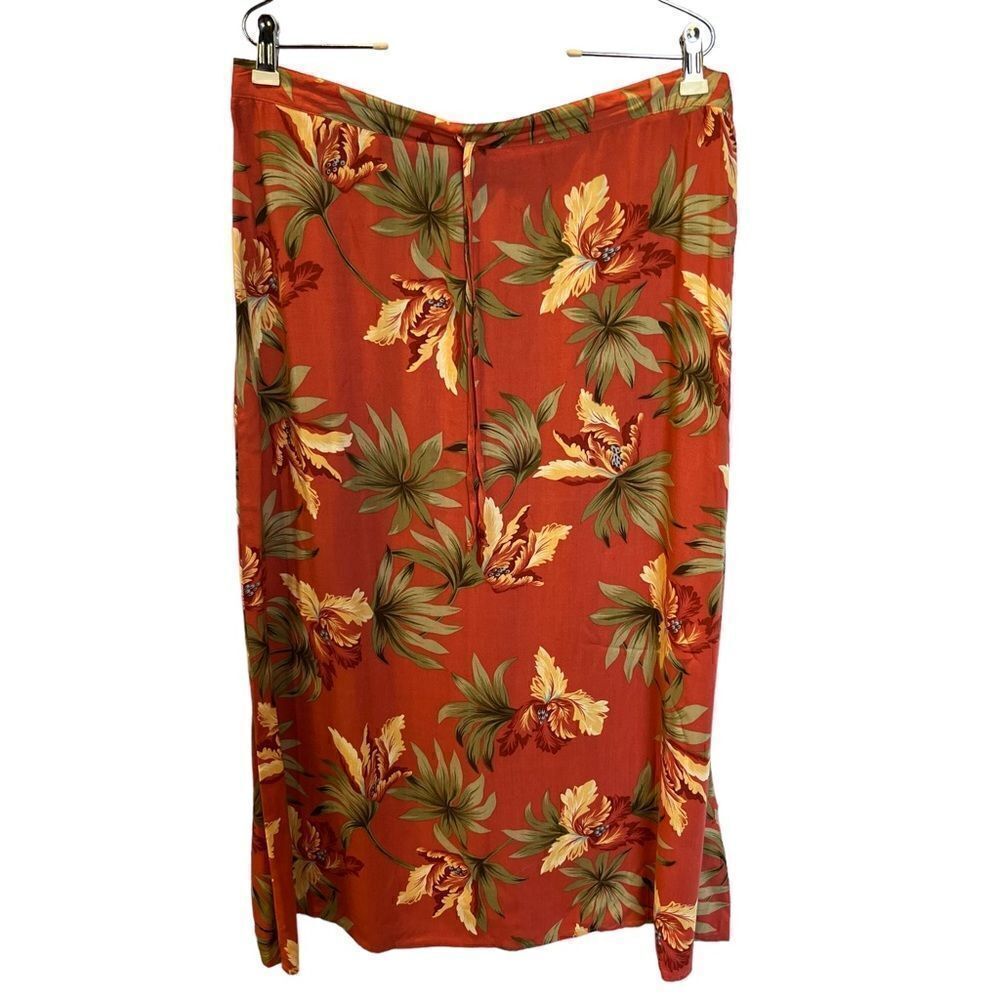 Sag Harbor Women's Skirt Beautiful Floral Size Large Burnt orange, sage & cream